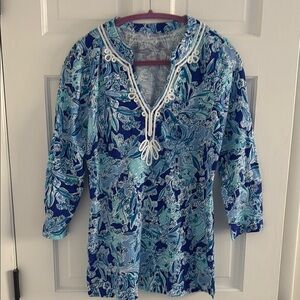 Like New Lilly Blue Top